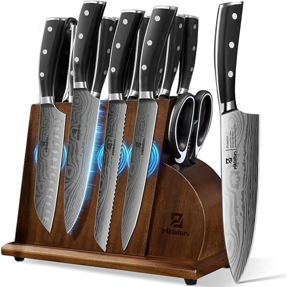 17-Piece Magnetic Knife Block Set with Damascus Pattern
